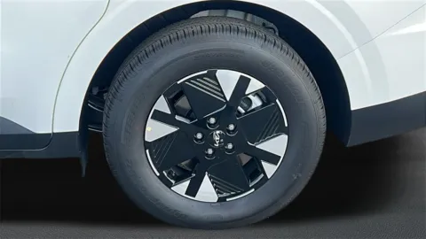 More photos of 2026 Kia Carnival Hybrid LXS at Fiesta Kia, CA