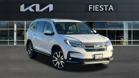 White 2022 Honda Pilot Touring for sale in Indio, CA