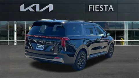 More photos of 2026 Kia Carnival Hybrid SX at Fiesta Kia, CA