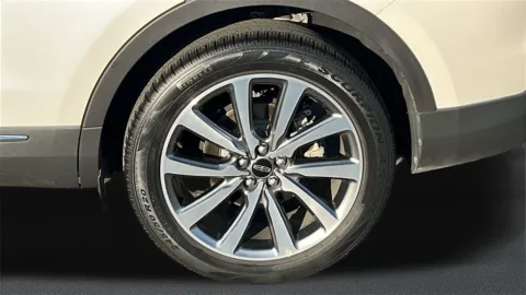More photos of 2019 Lincoln Nautilus Select at Fiesta Kia, CA