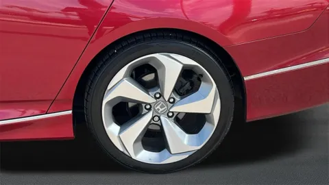 More photos of 2018 Honda Accord Touring at Fiesta Kia, CA