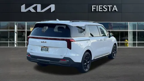 More photos of 2026 Kia Carnival Hybrid SX Prestige at Fiesta Kia, CA