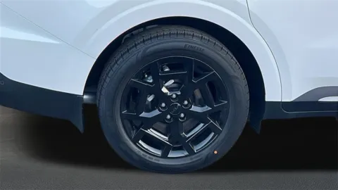 More photos of 2026 Kia Carnival Hybrid SX Prestige at Fiesta Kia, CA