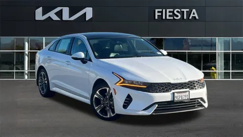 White 2024 Kia K5 EX for sale in Indio, CA
