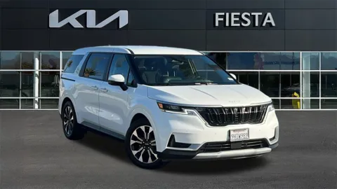 White 2024 Kia Carnival EX for sale in Indio, CA