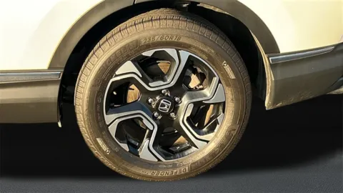 More photos of 2018 Honda CR-V Touring at Fiesta Kia, CA