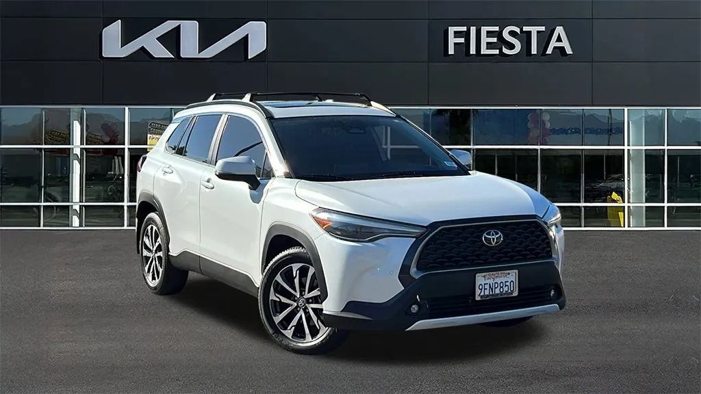 White 2023 Toyota Corolla Cross XLE for sale in Indio, CA
