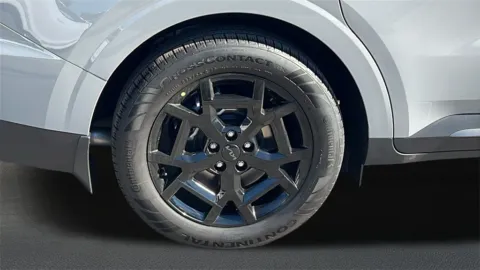 More photos of 2026 Kia Carnival SX Prestige at Fiesta Kia, CA