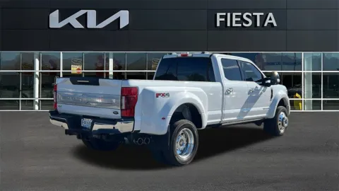 More photos of 2022 Ford F-450SD King Ranch at Fiesta Kia, CA