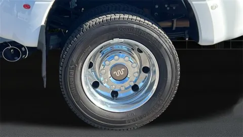 More photos of 2022 Ford F-450SD King Ranch at Fiesta Kia, CA