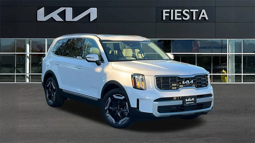 White 2025 Kia Telluride EX for sale in Indio, CA