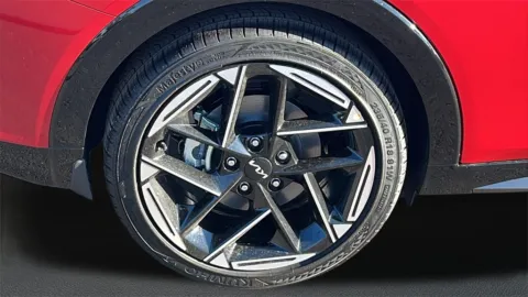 More photos of 2025 Kia K4 GT-Line at Fiesta Kia, CA