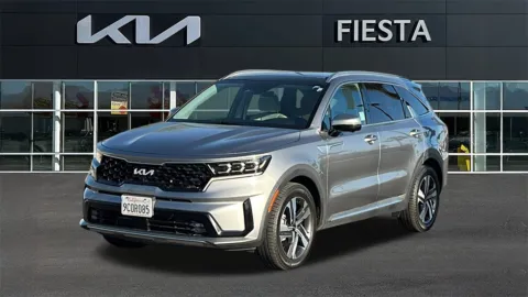 Photos of 2022 Kia Sorento Plug-In Hybrid SX Prestige for sale in Indio, CA at Fiesta Kia
