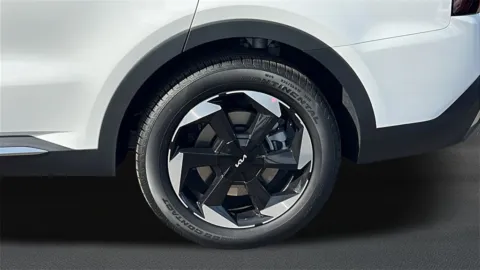 More photos of 2026 Kia Sorento Hybrid EX at Fiesta Kia, CA