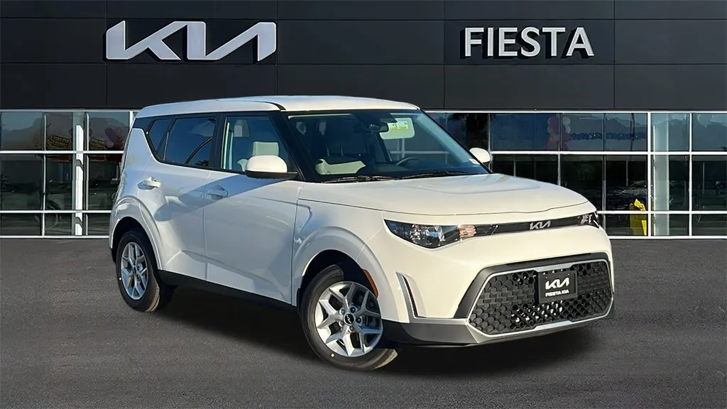 2025 Kia Soul LX for sale in Indio, CA