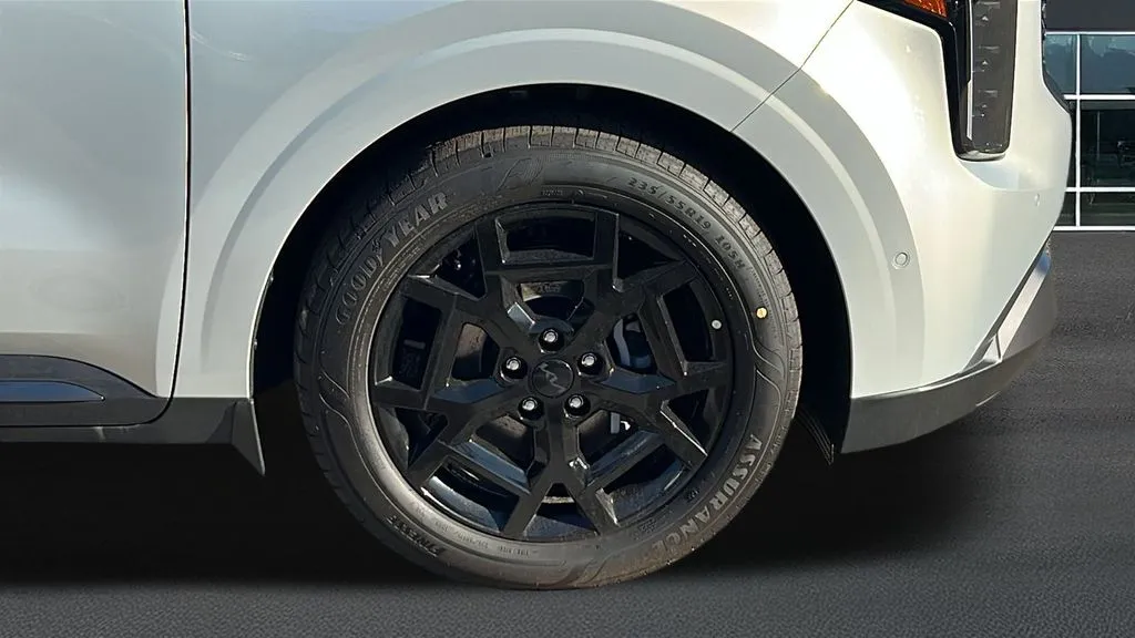 Kia Carnival photo 4