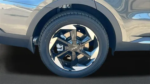 More photos of 2026 Kia Sorento Hybrid EX at Fiesta Kia, CA