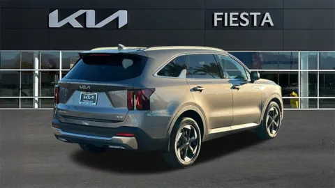 Another view of 2026 Kia Sorento Hybrid EX for sale in Indio, CA at Fiesta Kia