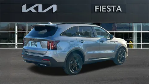 More photos of 2026 Kia Sorento Plug-In Hybrid SX Prestige at Fiesta Kia, CA
