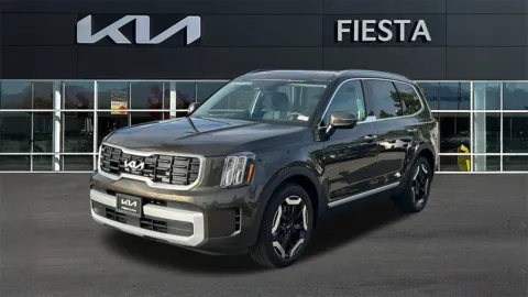 Photos of 2025 Kia Telluride S for sale in Indio, CA at Fiesta Kia