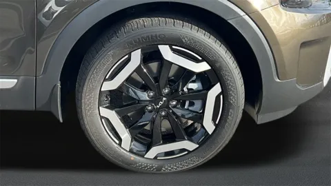 More photos of 2025 Kia Telluride S at Fiesta Kia, CA