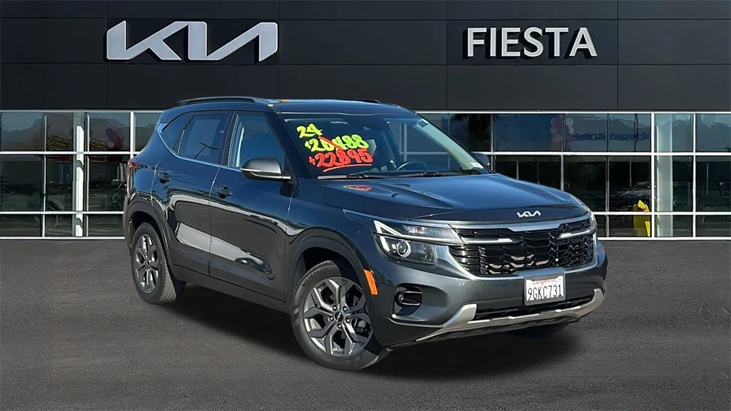 Gray 2024 Kia Seltos S for sale in Indio, CA