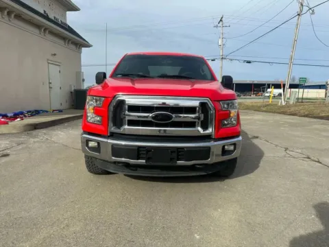 Photos of 2015 Ford F-150 SuperCrew Cab XLT Pickup 4D 6 1/2 ft for sale in Lancaster, OH at Instant Auto Sales Lancaster