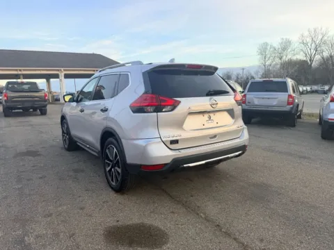More photos of 2017 Nissan Rogue SL Sport Utility 4D at Instant Auto Sales Lancaster, OH