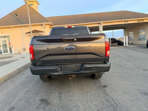 More photos of 2016 Ford F-150 SuperCrew Cab XLT Pickup 4D 5 1/2 ft at Instant Auto Sales Lancaster, OH