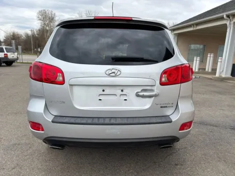 More photos of 2007 Hyundai Santa Fe Limited Sport Utility 4D at Instant Auto Sales Lancaster, OH