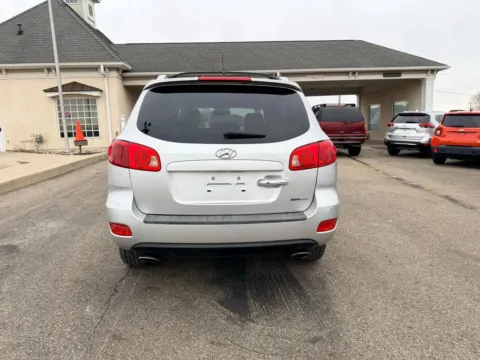 More photos of 2007 Hyundai Santa Fe Limited Sport Utility 4D at Instant Auto Sales Lancaster, OH