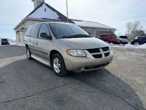 Another view of 2002 Dodge Grand Caravan Passenger Sport Minivan 4D for sale in Lancaster, OH at Instant Auto Sales Lancaster