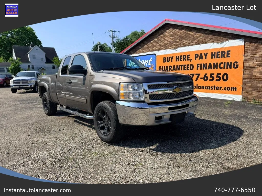 Brown 2013 Chevrolet Silverado 1500 Extended Cab LT Pickup 4D 6 1/2 ft for sale in Lancaster, OH
