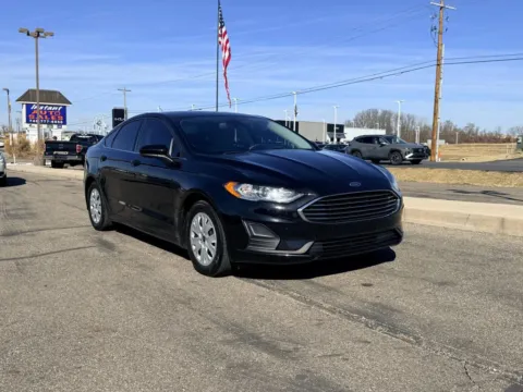 Another view of 2019 Ford Fusion S Sedan 4D for sale in Lancaster, OH at Instant Auto Sales Lancaster