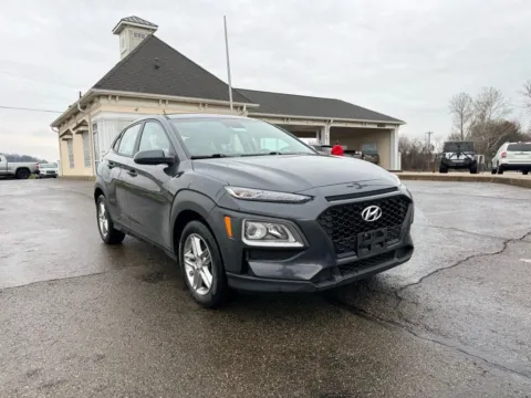 Another view of 2021 Hyundai Kona SE Sport Utility 4D for sale in Lancaster, OH at Instant Auto Sales Lancaster