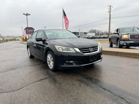 Another view of 2014 Honda Accord EX-L Sedan 4D for sale in Lancaster, OH at Instant Auto Sales Lancaster