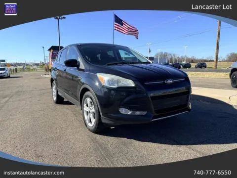 Black 2015 Ford Escape SE Sport Utility 4D for sale in Lancaster, OH