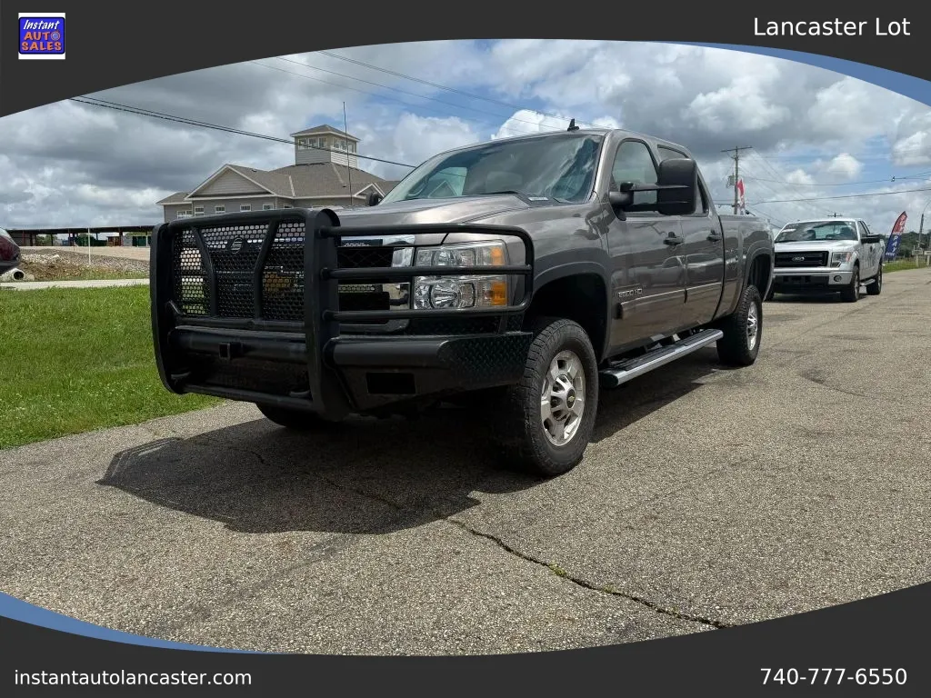 Gray 2012 Chevrolet Silverado 2500 HD Crew Cab LT Pickup 4D 8 ft for sale in Lancaster, OH