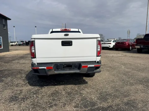 More photos of 2016 GMC Canyon Extended Cab Pickup 2D 6 ft at Instant Auto Sales Lancaster, OH