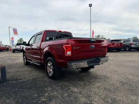More photos of 2017 Ford F-150 SuperCrew Cab XLT Pickup 4D 5 1/2 ft at Instant Auto Sales Lancaster, OH