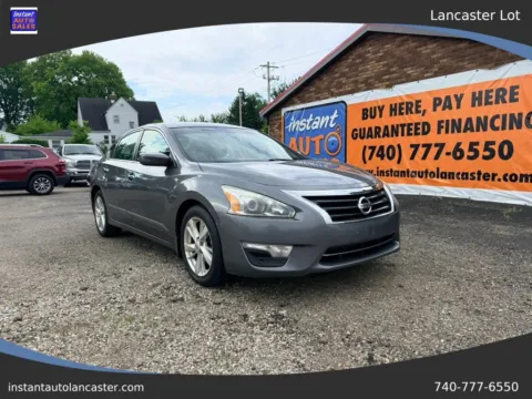Silver 2014 Nissan Altima 2.5 SV Sedan 4D for sale in Lancaster, OH