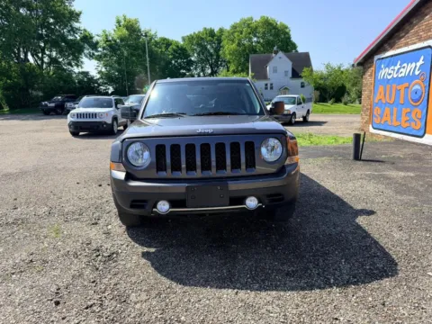 Photos of 2016 Jeep Patriot High Altitude Edition Sport Utility 4D for sale in Lancaster, OH at Instant Auto Sales Lancaster
