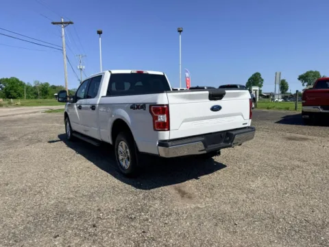 More photos of 2018 Ford F-150 SuperCrew Cab XLT Pickup 4D 6 1/2 ft at Instant Auto Sales Lancaster, OH