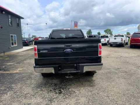 More photos of 2013 Ford F-150 SuperCrew Cab XLT Pickup 4D 5 1/2 ft at Instant Auto Sales Lancaster, OH