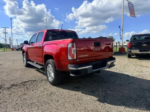 More photos of 2015 GMC Canyon Crew Cab SLT Pickup 4D 5 ft at Instant Auto Sales Lancaster, OH