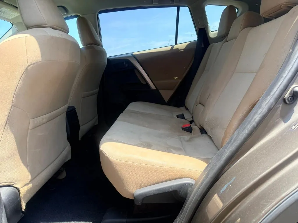 Toyota RAV4 photo 10