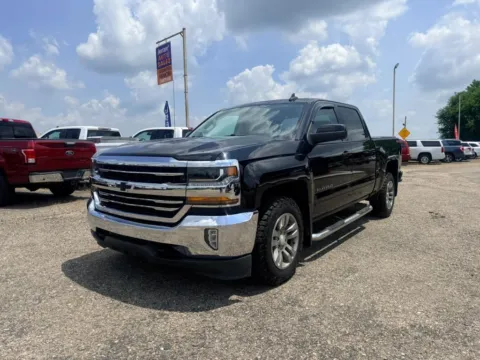 Another view of 2018 Chevrolet Silverado 1500 Crew Cab LT Pickup 4D 5 3/4 ft for sale in Lancaster, OH at Instant Auto Sales Lancaster