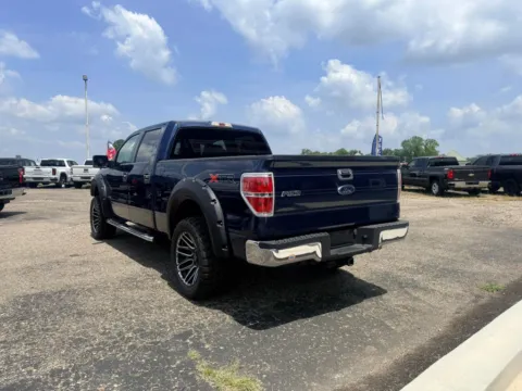 More photos of 2013 Ford F-150 SuperCrew Cab XLT Pickup 4D 6 1/2 ft at Instant Auto Sales Lancaster, OH