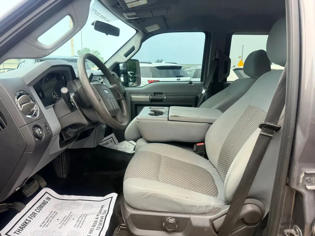 Ford F-250 photo 7