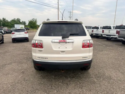 More photos of 2010 GMC Acadia SLT Sport Utility 4D at Instant Auto Sales Lancaster, OH